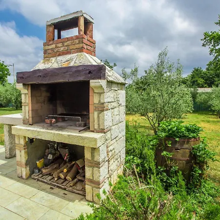Roofed In Istria With Private Pool Rajki